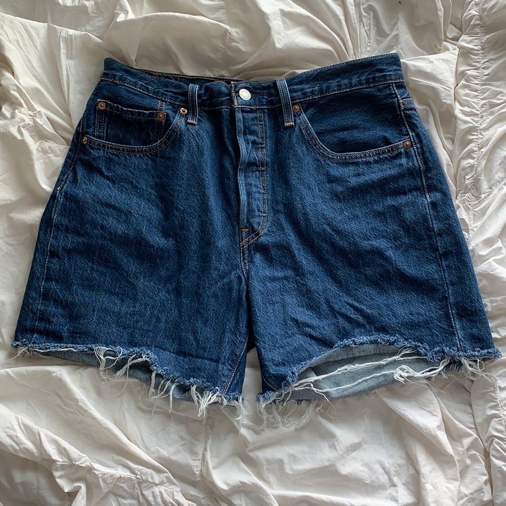 501 Levi jean shorts <3